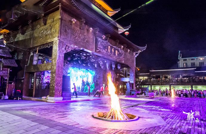 张家界旅游景点大全 张家界旅游攻略 张家界好玩吗